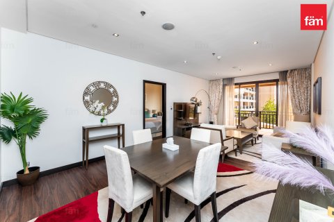 Lägenhet till försäljning i Palm Jumeirah, Dubai, UAE 1 sovrum, 107.4 kvm Nr. 686270 - fotografi 2