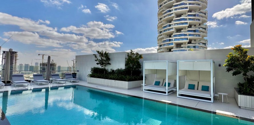 Appartement à Dubai, EAU: 1 chambre, 81.7 m2 № 686273