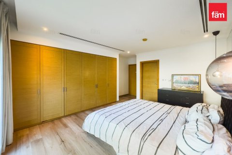 Villa in Jumeirah Park, Dubai, UAE 4 bedrooms, 510.8 sq.m. № 689448 - photo 20
