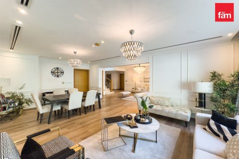 Villa sa Dubai, UAE 4 silid-tulugan, 510.8 sq.m. № 689448 - larawan 4