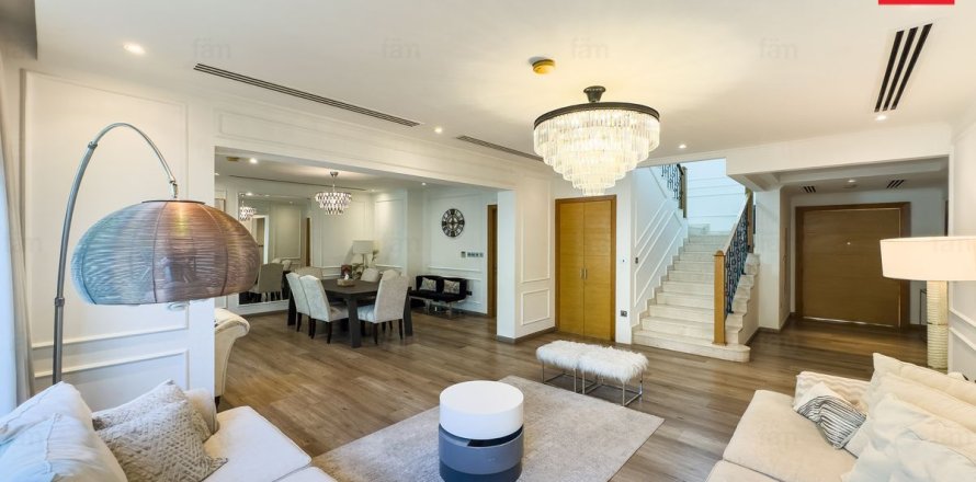 Villa sa Jumeirah Park, Dubai, UAE 4 silid-tulugan, 510.8 sq.m. № 689448