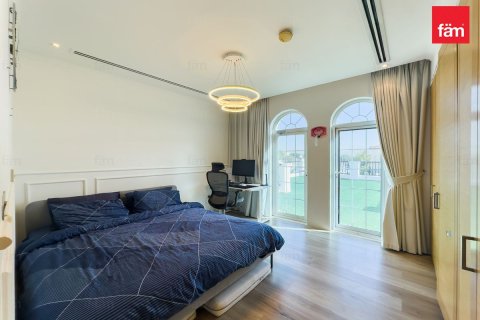 Villa sa Dubai, UAE 4 silid-tulugan, 510.8 sq.m. № 689448 - larawan 17