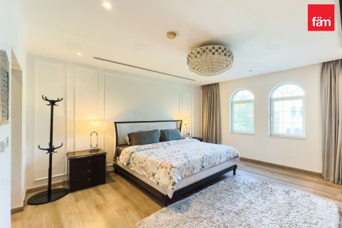 Villa sa Dubai, UAE 4 silid-tulugan, 510.8 sq.m. № 689448 - larawan 13