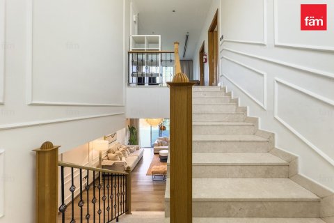 Villa sa Dubai, UAE 4 silid-tulugan, 510.8 sq.m. № 689448 - larawan 10