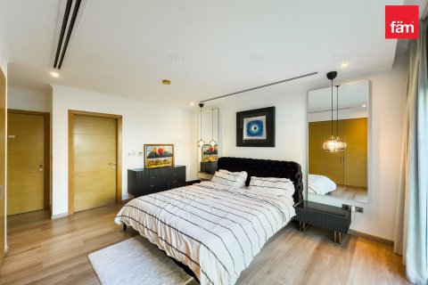 Villa sa Dubai, UAE 4 silid-tulugan, 510.8 sq.m. № 689448 - larawan 7