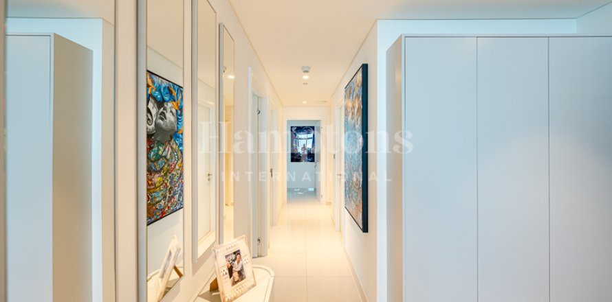 Квартира в Dubai Harbour, Дубай, ОАЭ 3 спальни, 198.812м2 № 651111