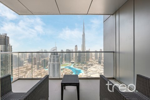 Apartament de închiriat în Burj Khalifa, Dubai, EAU 3 dormitoare, 202.71 mp.  №758868 - poză 24