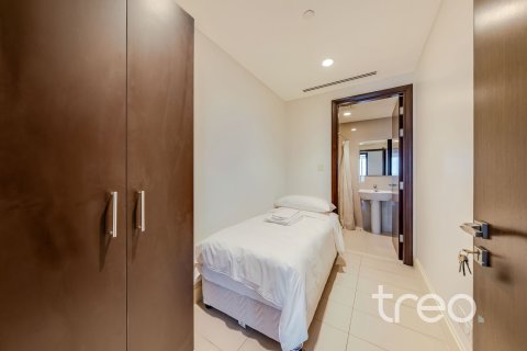 Apartament de închiriat în Burj Khalifa, Dubai, EAU 3 dormitoare, 202.71 mp.  №758868 - poză 23