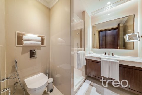 Apartament de închiriat în Burj Khalifa, Dubai, EAU 3 dormitoare, 202.71 mp.  №758868 - poză 2