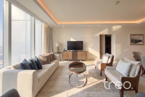 Apartament de închiriat în Burj Khalifa, Dubai, EAU 3 dormitoare, 202.71 mp.  №758868 - poză 29
