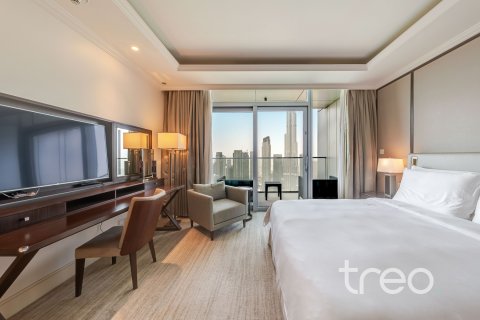 Apartament de închiriat în Burj Khalifa, Dubai, EAU 3 dormitoare, 202.71 mp.  №758868 - poză 26