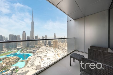 Apartament de închiriat în Burj Khalifa, Dubai, EAU 3 dormitoare, 202.71 mp.  №758868 - poză 13