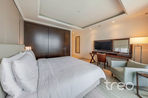 Apartament de închiriat în Burj Khalifa, Dubai, EAU 3 dormitoare, 202.71 mp.  №758868 - poză 25