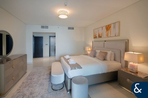 Διαμέρισμα σε Palm Jumeirah, Dubai, ΗΑΕ 3 υπνοδωμάτια, 226 τ.μ. Αρ. 688710 - φωτογραφία 8