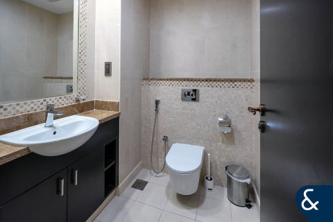 Διαμέρισμα σε Palm Jumeirah, Dubai, ΗΑΕ 3 υπνοδωμάτια, 226 τ.μ. Αρ. 688710 - φωτογραφία 19