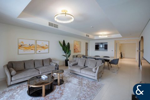 Διαμέρισμα σε Palm Jumeirah, Dubai, ΗΑΕ 3 υπνοδωμάτια, 226 τ.μ. Αρ. 688710 - φωτογραφία 4