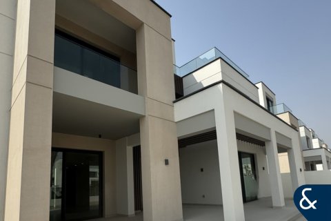 Vila di Arabian Ranches 3, Dubai, UEA 5 kamar tidur, 509 m2 nomor 688711 - foto 17