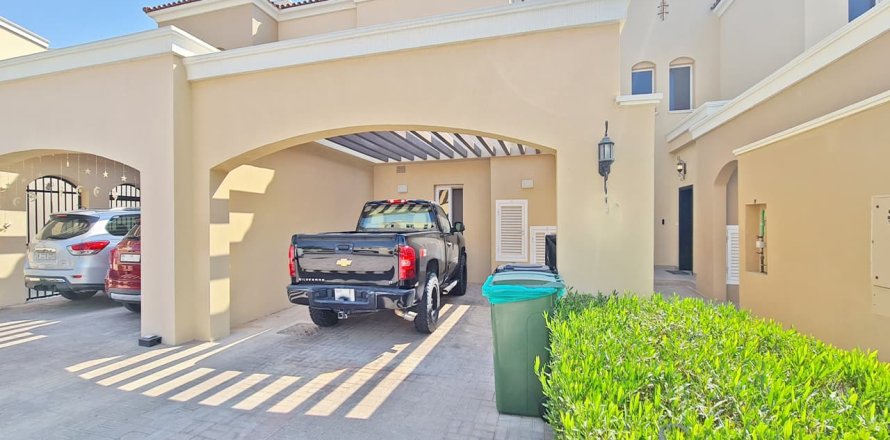 Villa in Serena, Dubai, VAE: 2 Schlafzimmer, 141 m2 Nr. 688708