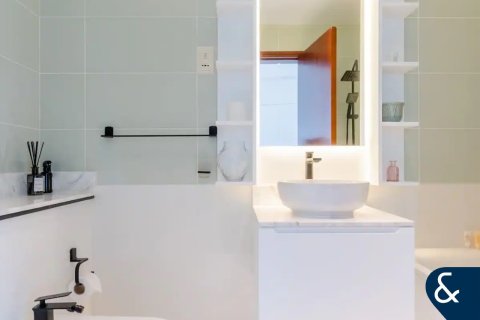 Byt v Dubai Marina, SAE 2 ložnice, 120 m² Č.: 688707 - fotografie 11