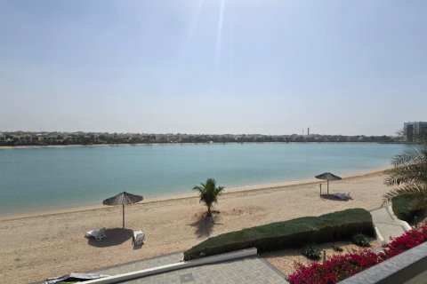 Βίλα σε Ras Al Khaimah, ΗΑΕ 4 υπνοδωμάτια, 437 τ.μ. Αρ. 734787 - φωτογραφία 1