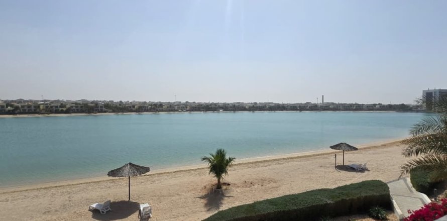 Βίλα σε Ras Al Khaimah, ΗΑΕ 4 υπνοδωμάτια, 437 τ.μ. Αρ. 734787