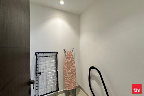 Apartemen di Business Bay, Dubai, UEA 2 kamar tidur, 117.7 m2 nomor 658947 - foto 14