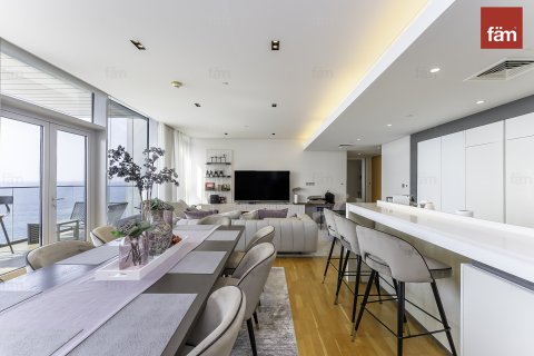 Müüa korter asukohaga Dubai, AÜE: 4 magamistoaga, 238.1 m² Nr 658946 - pilt 1