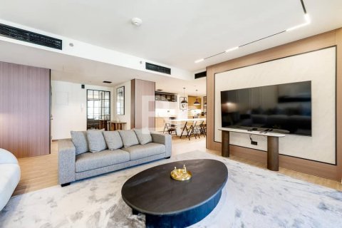 Apartamento para venda em Jumeirah Beach Residence, Dubai, EAU 3 quartos, 175 m2 № 643592 - foto 2