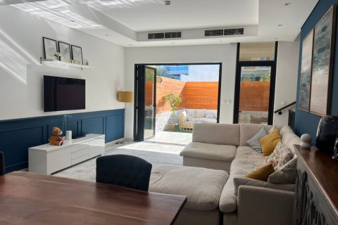Σπίτι σε Al Furjan, Dubai, ΗΑΕ 4 υπνοδωμάτια, 181.7 τ.μ. Αρ. 645127 - φωτογραφία 1