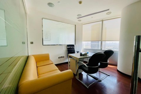 Jumeirah Lake Towers, Dubai, संयुक्त अरब अमीरात में कार्यालय, 136.7 वर्ग मीटर, संख्या 645133 - फ़ोटो 2