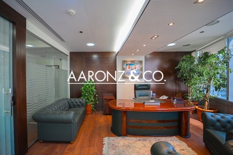 Офис Джумейра Лейк Тауэрс, Дубай, БАӘ-да 177 м² № 645132 - фото 5
