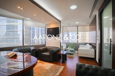Офис Джумейра Лейк Тауэрс, Дубай, БАӘ-да 177 м² № 645132 - фото 10