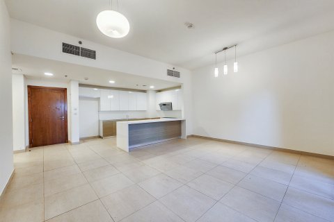 Lägenhet till försäljning i Dubai, UAE 2 sovrum, 129 kvm Nr. 696292 - fotografi 2