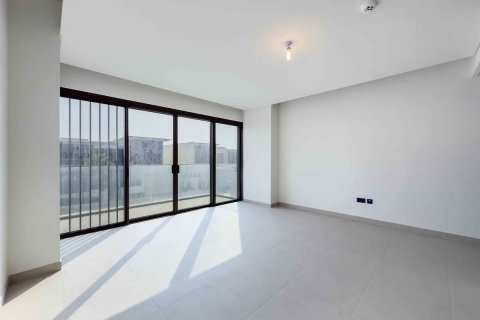 Dubai, BAE’de satılık villa 5 yatak odası, 522 m&sup2; No 696290 - fotoğraf 18