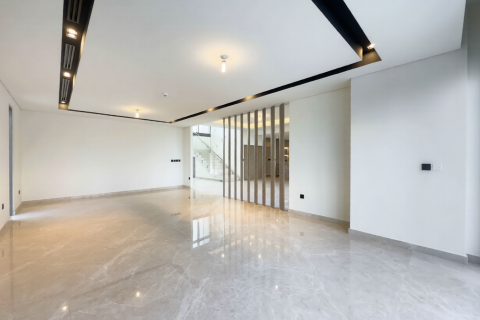 Dubai, BAE’de satılık villa 5 yatak odası, 522 m&sup2; No 696290 - fotoğraf 6