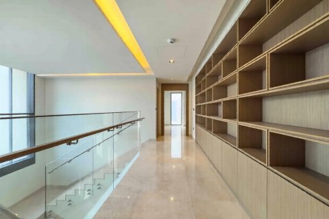 Dubai, BAE’de satılık villa 5 yatak odası, 522 m&sup2; No 696290 - fotoğraf 14