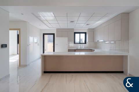 تاون هاوس للبيع في Dubai Sports City، دبي، الإمارات العربية المتحدة 4 غرفة نوم ، 306 متر مربع ، رقم 666266 - صورة 4