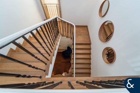 Vila di Green Community, Dubai, UAE 3 bilik tidur, 454 meter persegi № 666263 - foto 12