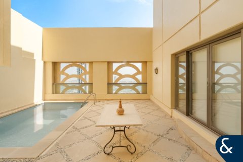 Apartment in Jumeirah Beach Residence, Dubai, UAE 4 bedrooms, 758 sq.m. № 666269 - photo 5