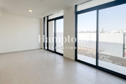 Adosado en alquiler en The Valley, Dubai, EAU 3 dormitorios, 137.68224600 m2 № 760209 - foto 3