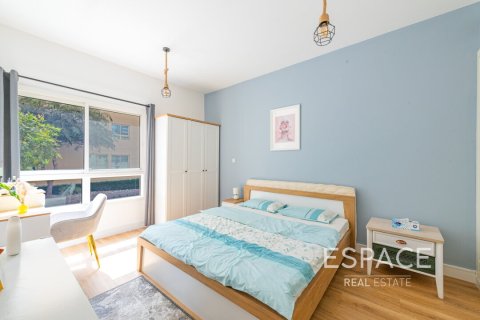 Apartament në Greens, Dubai, Emiratet e Bashkuara Arabe 1 dhomë gjumi, 67 m2. № 650300 - Foto 9
