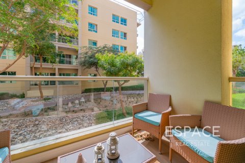 Apartament në Greens, Dubai, Emiratet e Bashkuara Arabe 1 dhomë gjumi, 67 m2. № 650300 - Foto 14