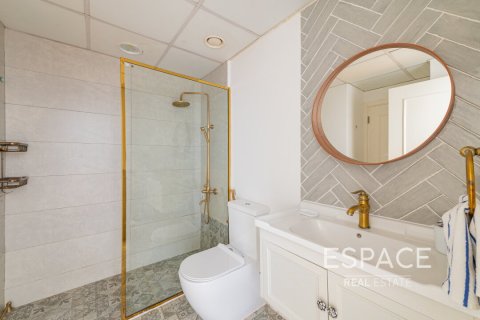 Apartament në Greens, Dubai, Emiratet e Bashkuara Arabe 1 dhomë gjumi, 67 m2. № 650300 - Foto 12
