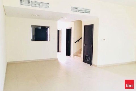 ویلا برای اجاره در International City، Dubai، امارات متحده عربی 3 خوابه ، 156.2 متر مربع ، شماره 711533 - تصویر 3