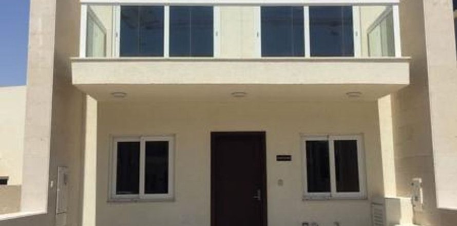 ویلا در International City، Dubai ، امارات متحده عربی 3 خوابه ، 156.2 متر مربع.  شماره 711533