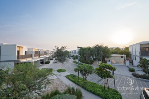 Huvila Tilal Al Ghaf, Dubai, Arabiemiraatit 4 makuuhuonetta, 202 m2 № 697427 - kuva 4