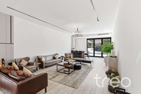 Villa te koop in Arabian Ranches, Dubai, VAE 4 slaapkamers, 492.39 vr.m., nr 739183 - foto 13
