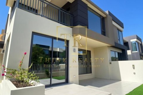 Townhouse in Dubai Hills Estate, Dubai, UAE 5 bedrooms, 303 sq.m. № 363894 - photo 1