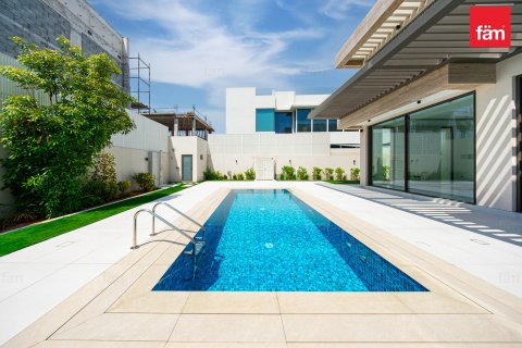 Vilă de închiriat în Al Barsha, Dubai, EAU 5 dormitoare, 853.8 mp. №732940 - poză 4
