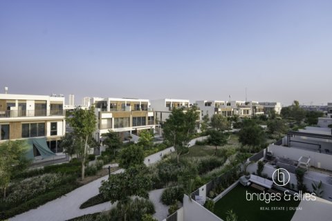 Vilă de închiriat în Dubai, EAU 4 dormitoare, 241.5 mp. №669212 - poză 18